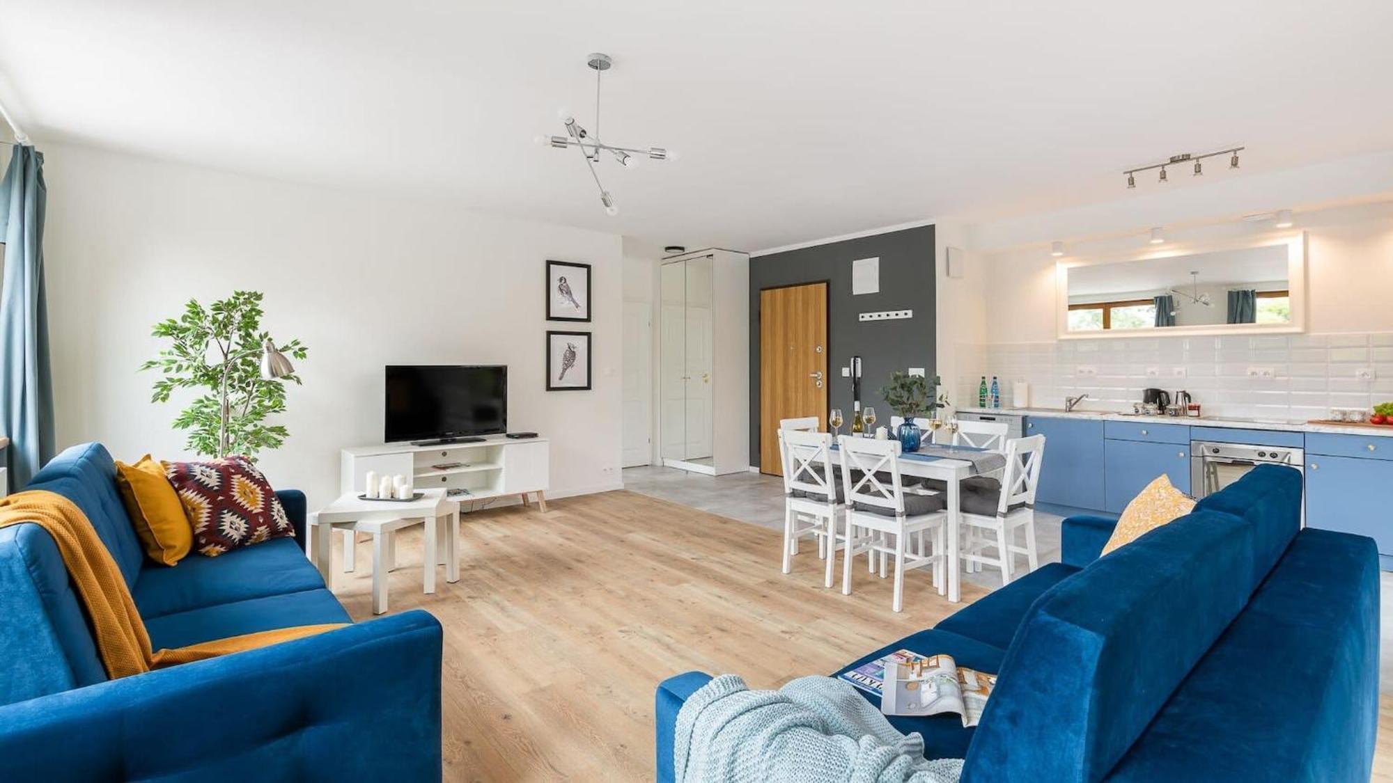 Pulawska 221 - Colorful Apartment With Balcony By Noclegi Renters Warsawa Bagian luar foto