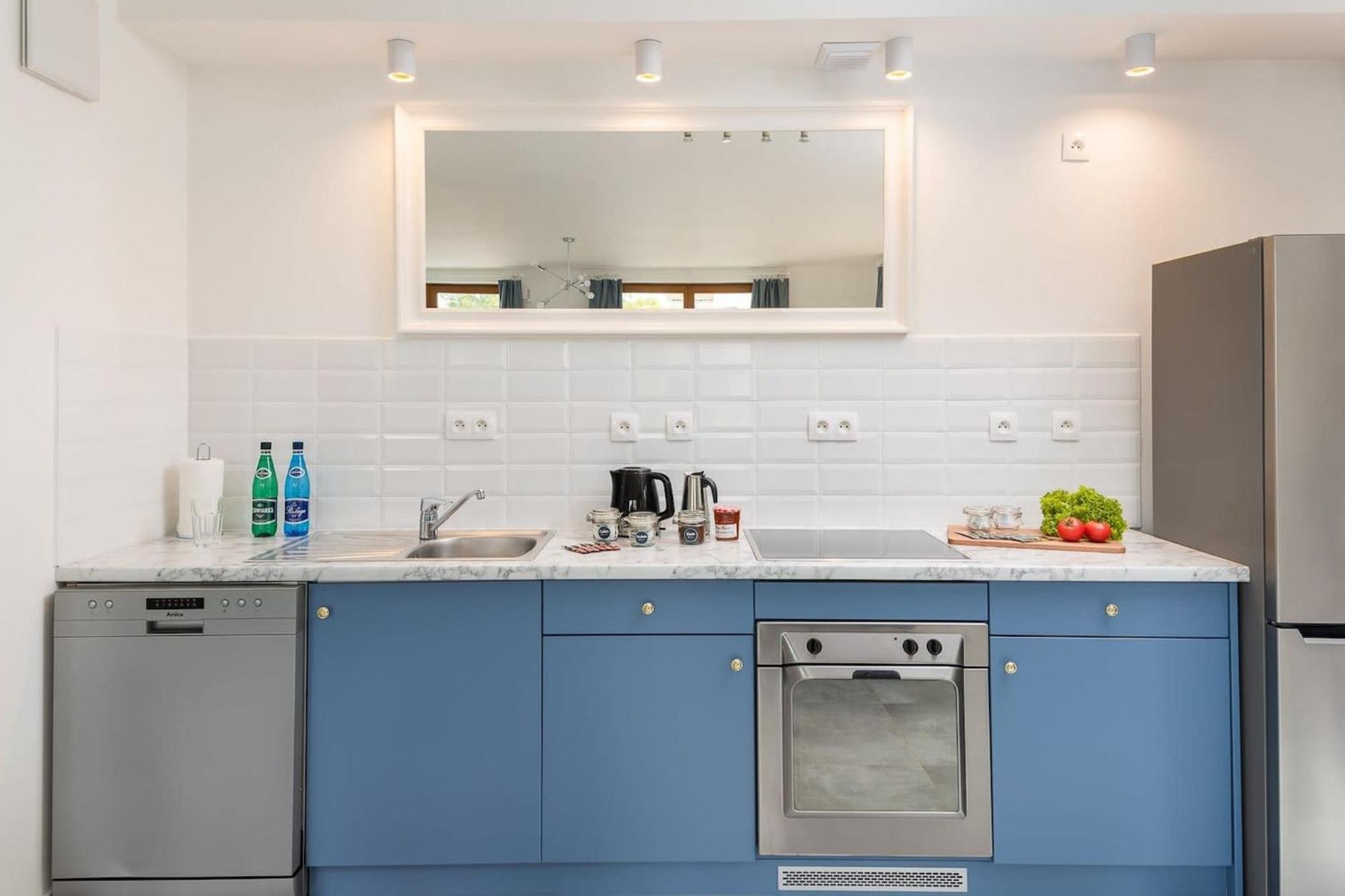 Pulawska 221 - Colorful Apartment With Balcony By Noclegi Renters Warsawa Bagian luar foto