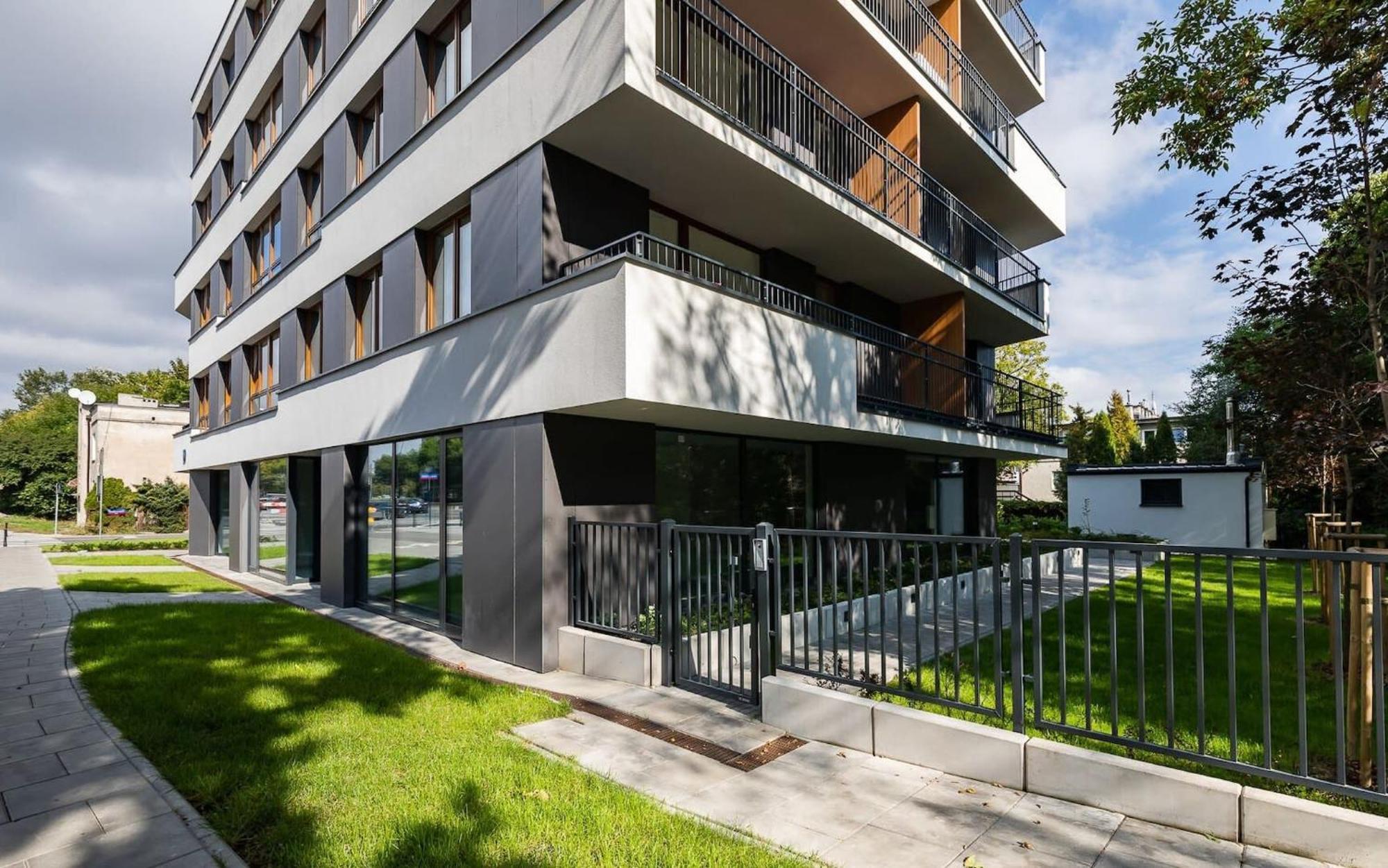 Pulawska 221 - Colorful Apartment With Balcony By Noclegi Renters Warsawa Bagian luar foto